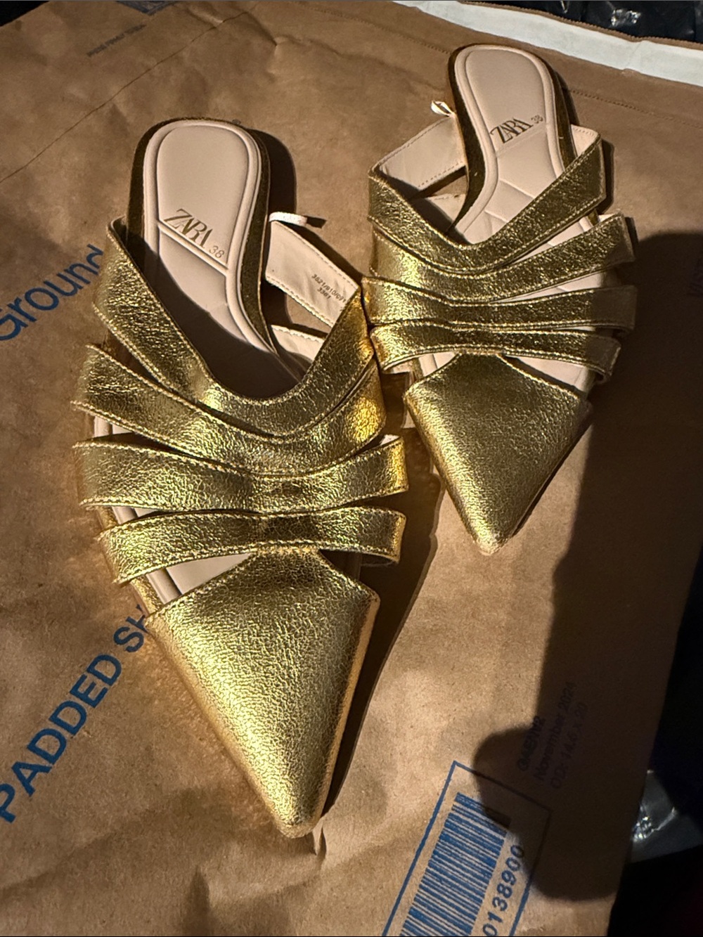 NWOT Zara Gold Metallic Pointed Toe Mules - Picture 10 of 10